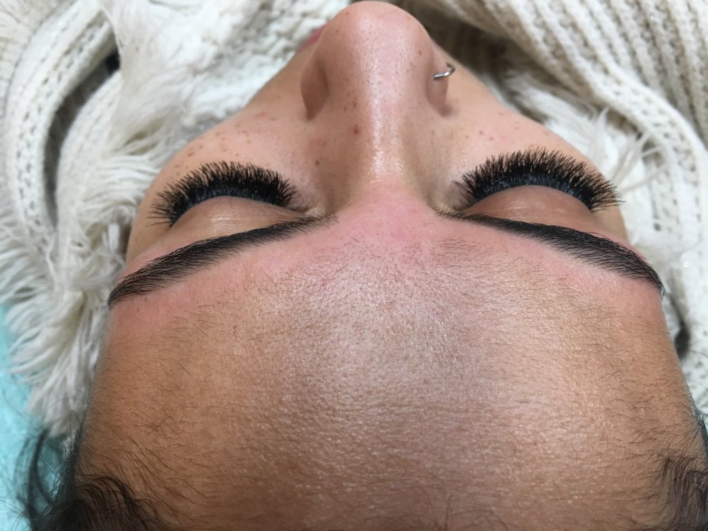 Waxed eyebrows
